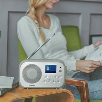 Sangean DPR-42BT White-Grey DAB+/FM radio wit grijs met bluetooth werkt op batterijen/netadapter