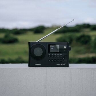 Sangean WFR-28BT DAB+/FM oplaadbare internetradio zwart met bluetooth en app