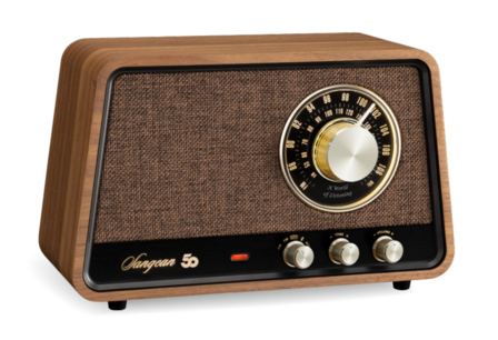 Sangean WR-101 AM/FM houten kast tafelradio met bluetooth vintage walnoot voorzijde links